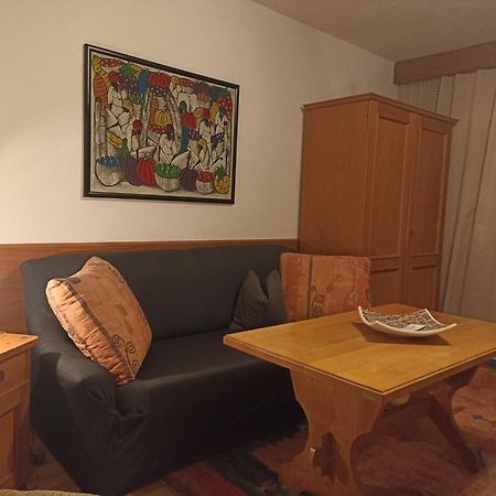 Haus Evi Apartman Oetz Kültér fotó
