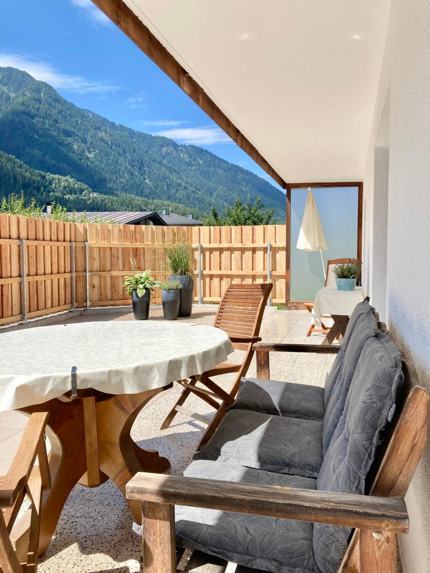 Haus Evi Apartman Oetz Kültér fotó